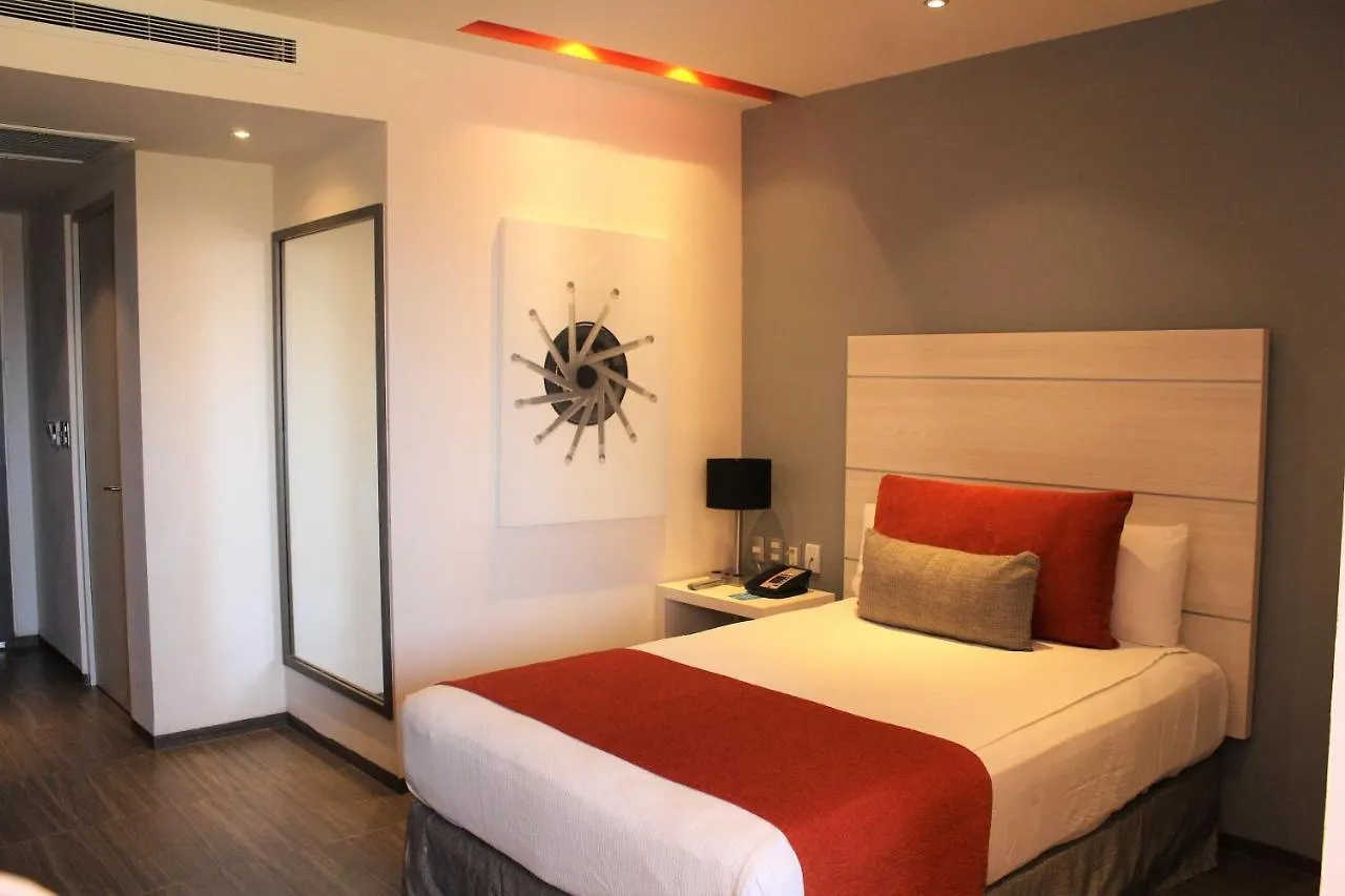 **** Hotel Real Inn Cancún Mexiko