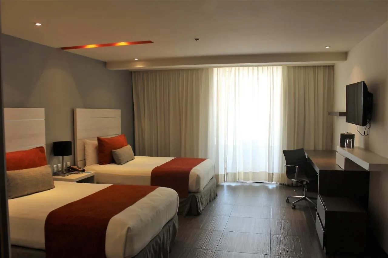 Real Inn Cancún Hotel