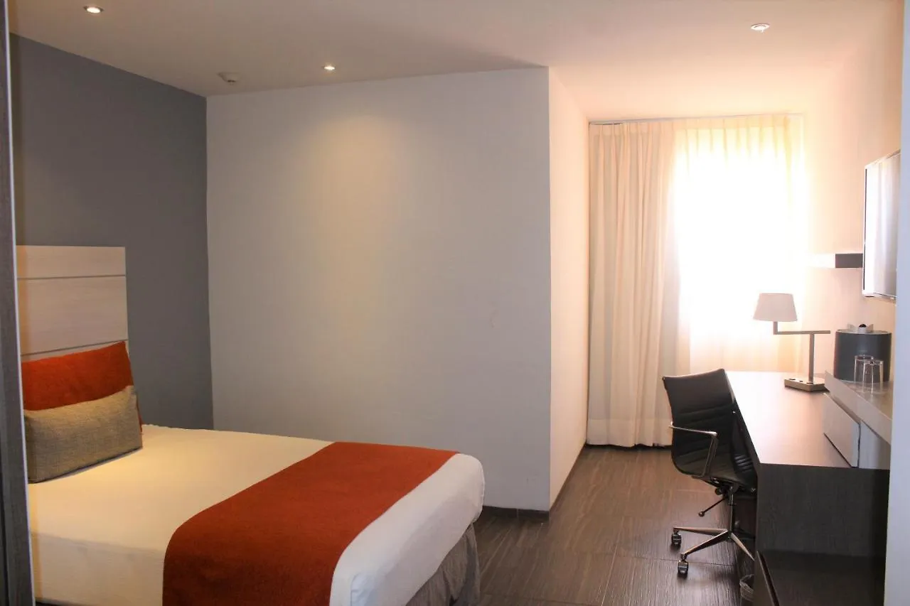 Hotel Real Inn Cancún