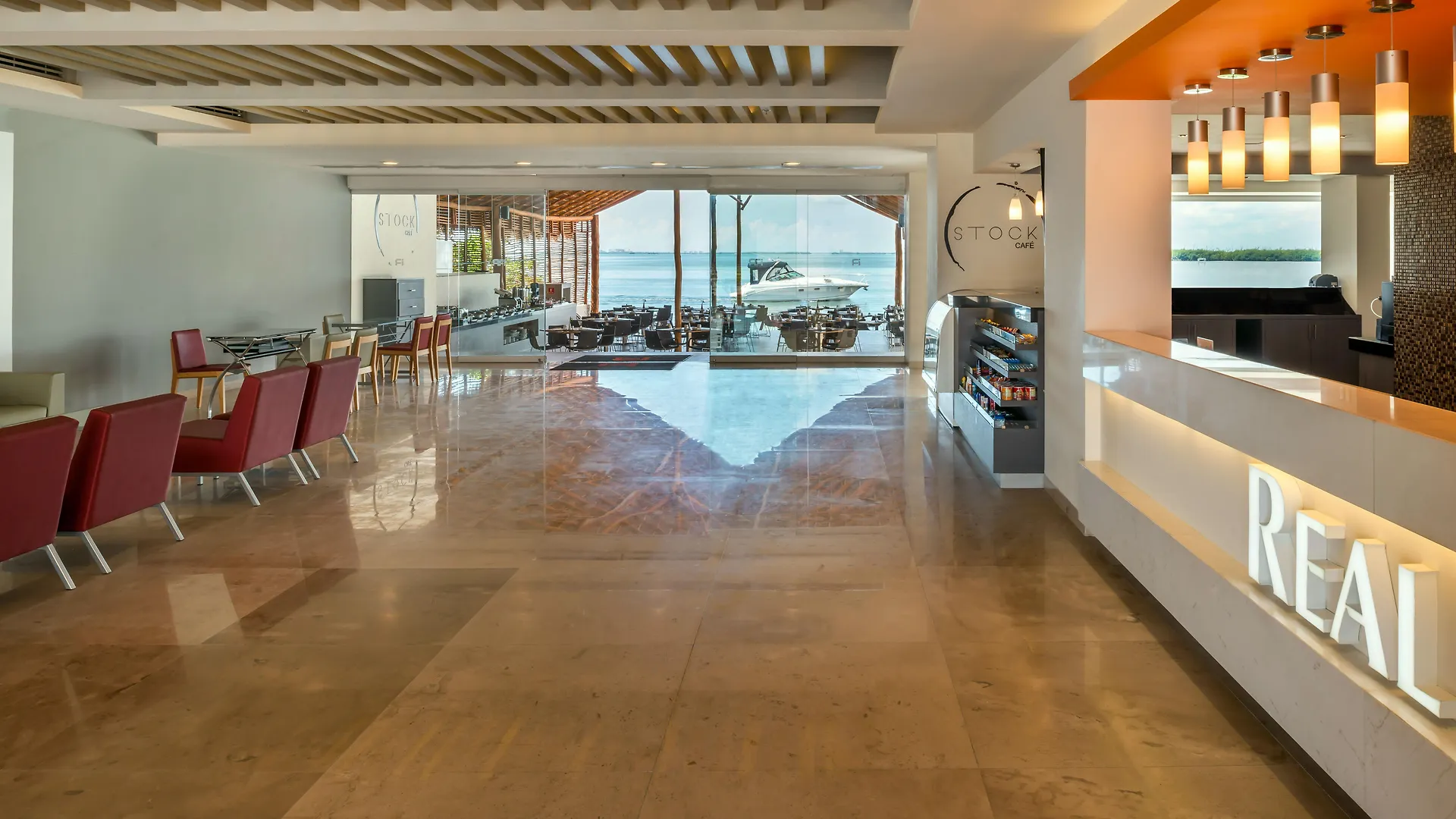 Real Inn Cancún