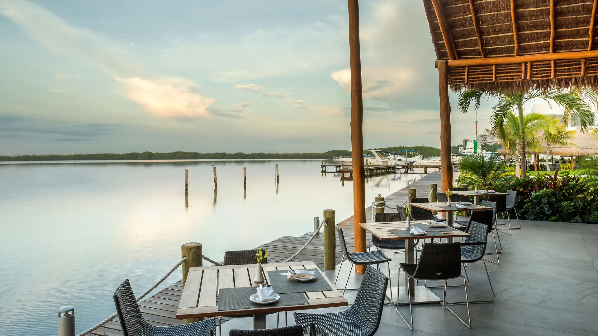 Real Inn Cancún