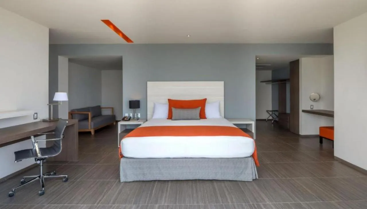 Real Inn Cancún Hotel